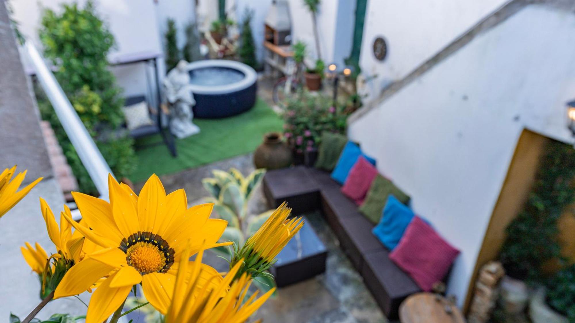 Sintra Wow - Unique Double Smart Room In 17Th Century Palace! Hot Tub, Snooker, Bbq, Ps5, Sauna, Gym Exterior foto