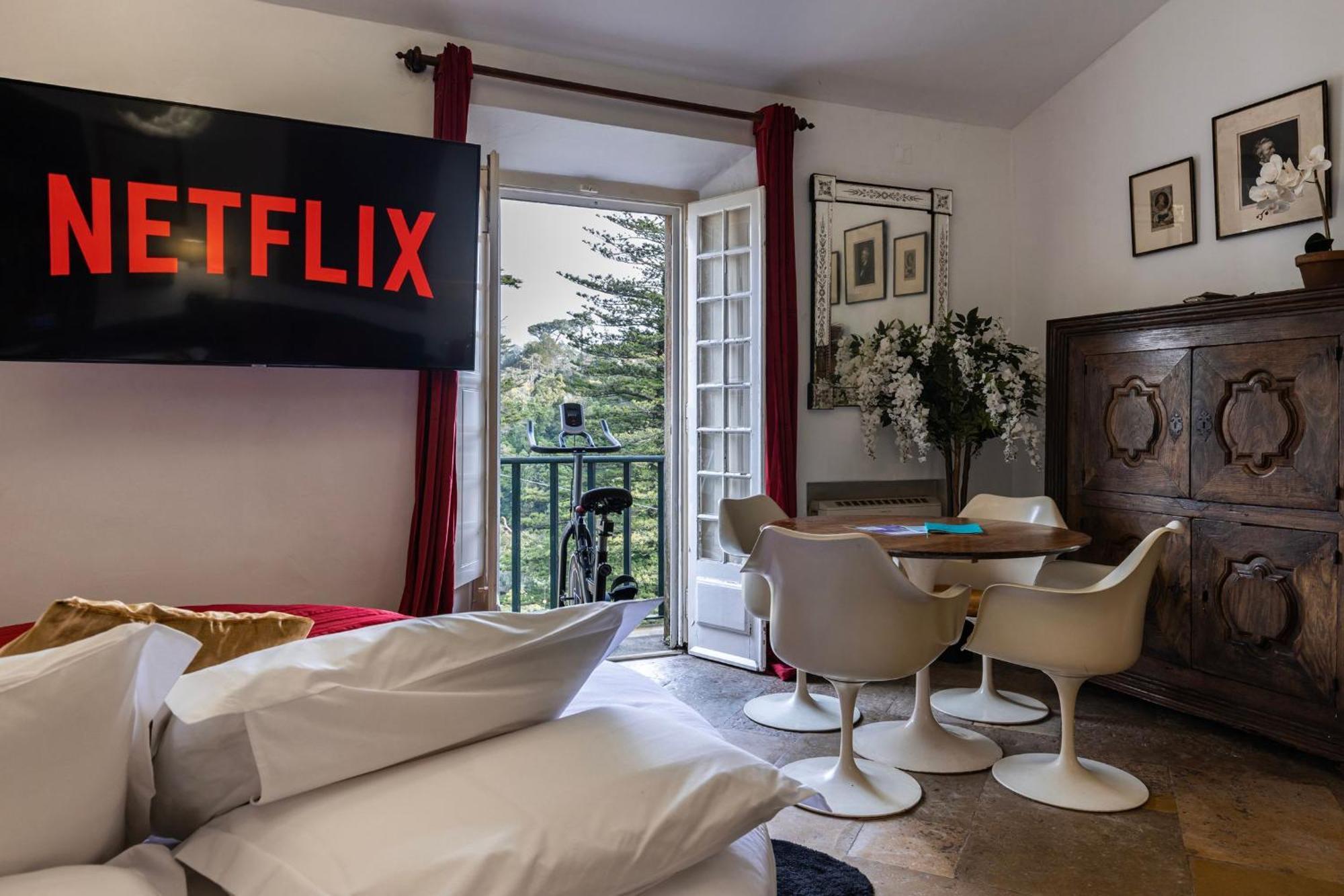 Sintra Wow - Unique Double Smart Room In 17Th Century Palace! Hot Tub, Snooker, Bbq, Ps5, Sauna, Gym Exterior foto